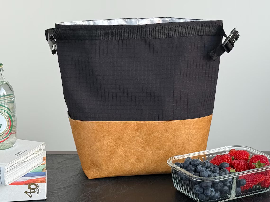 Two-Tone Color Block Insulated Lunch Tote Bag
