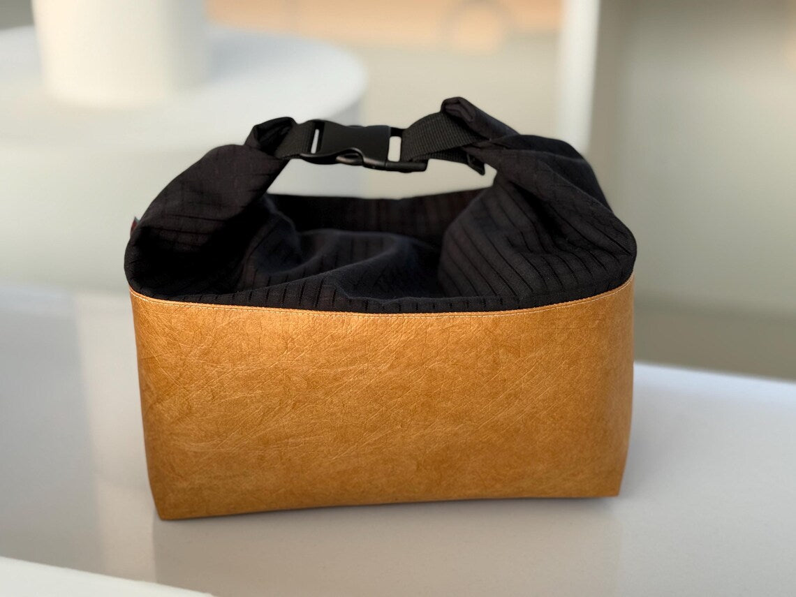 Two-Tone Color Block Insulated Lunch Tote Bag