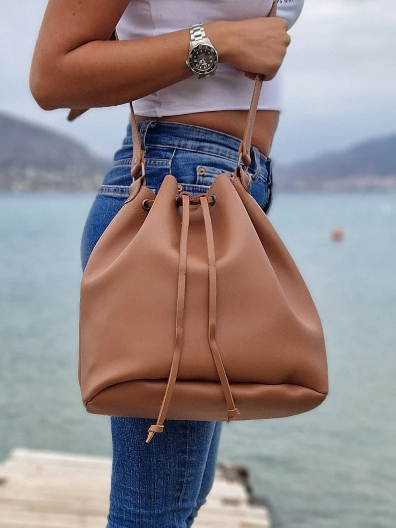 Natural Vegetable Tanned Leather Drawstring Large Bucket Bag
