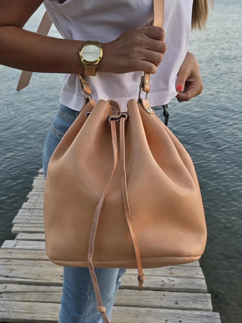 Natural Vegetable Tanned Leather Drawstring Large Bucket Bag